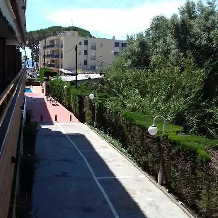 Optimist Cambrils Exterior photo